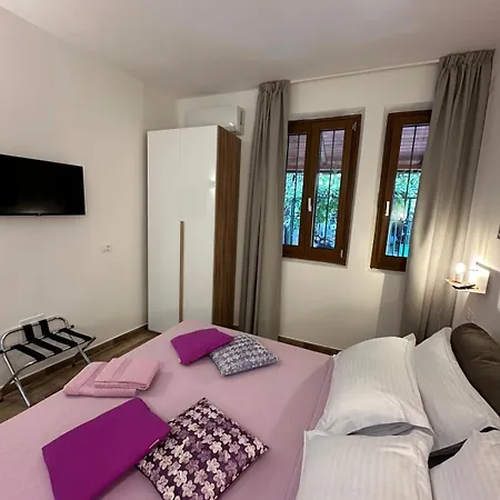 Il Glicine 게스트하우스 3*