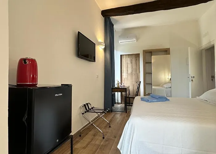 Konukevi Il Glicine Parma